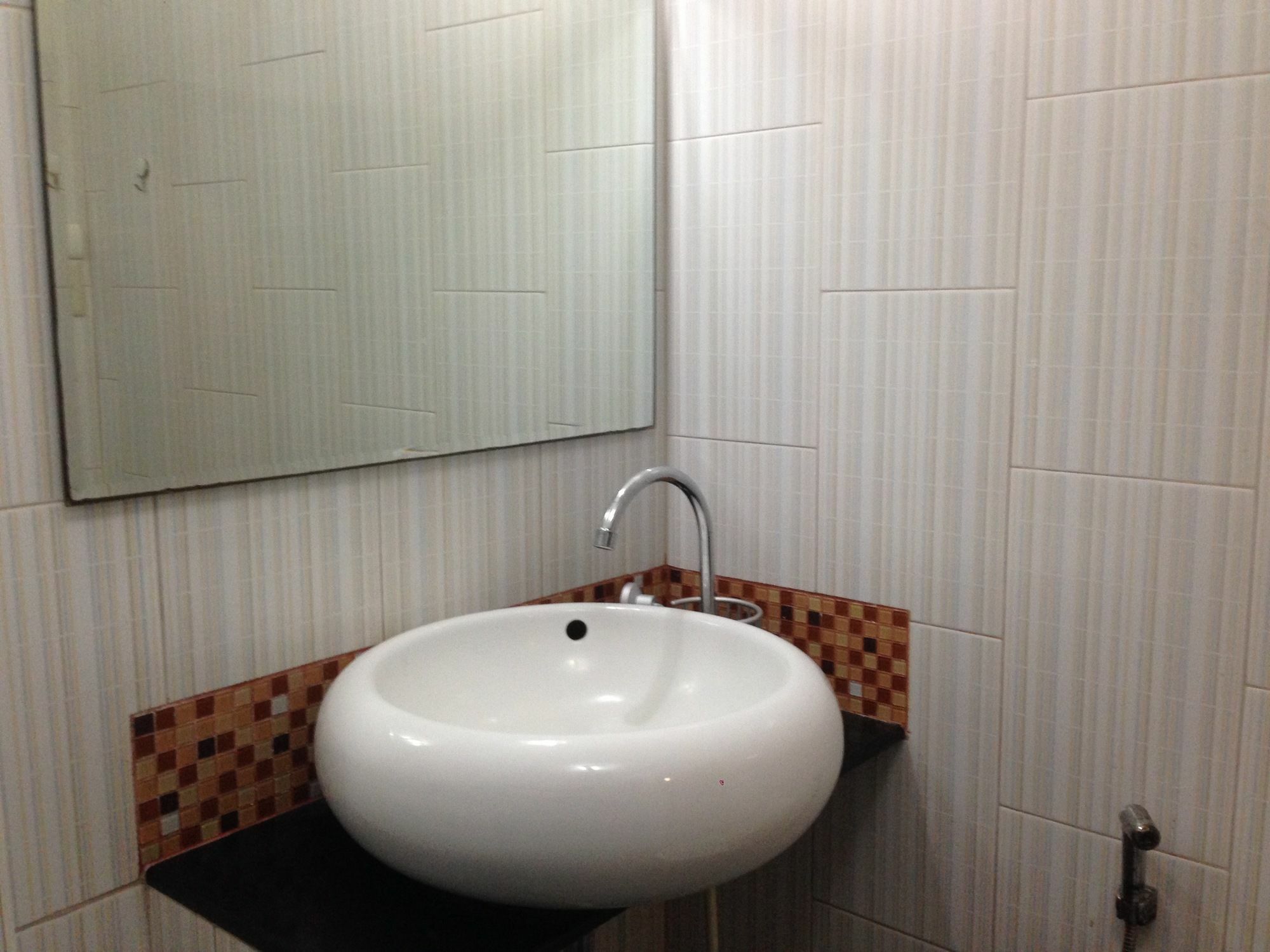 Piza 24 Guest house